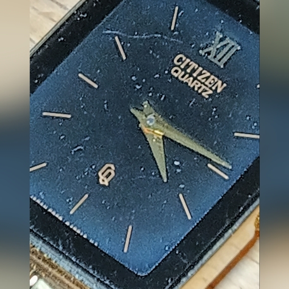 X Citizen Quartz Men's 1980s black dial gold XII & 2 hand gold tone case - Picture 4 of 11